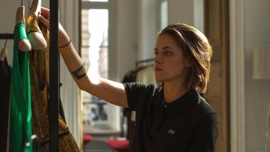 Kristen Stewart se convierte en asesora de moda con Olivier Assayas