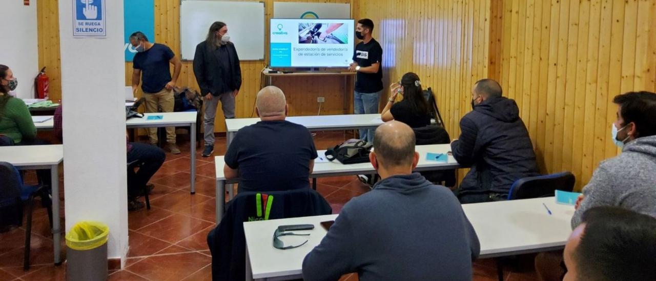 Imagen de archivo de un curso de Desarrollo Local de La Laguna.