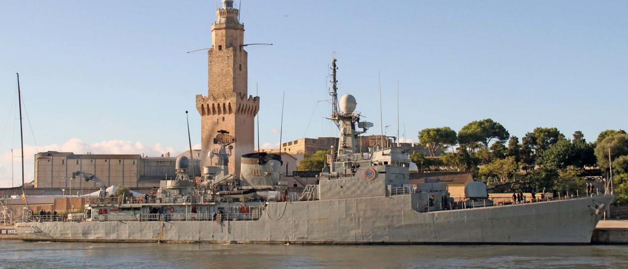 El buque de la Armada ‘Infanta Elena’, este miércoles en el puerto de Palma.