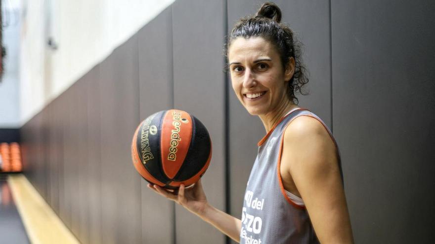 Alba Torrens renueva con el Valencia Basket