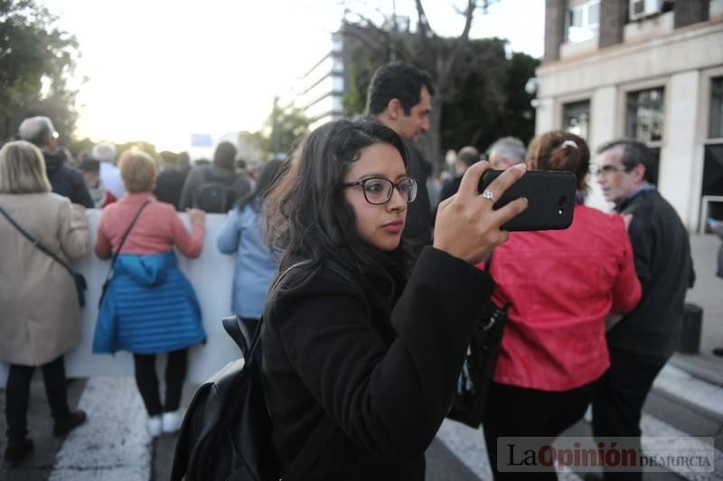 La marea blanca toma Murcia