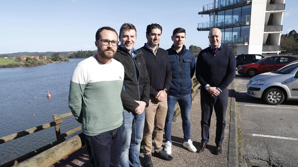 ¿Podrá acoger Trasona competiciones internacionales de piragüismo?: así fue la visita a las instalaciones de la Federación Internacional