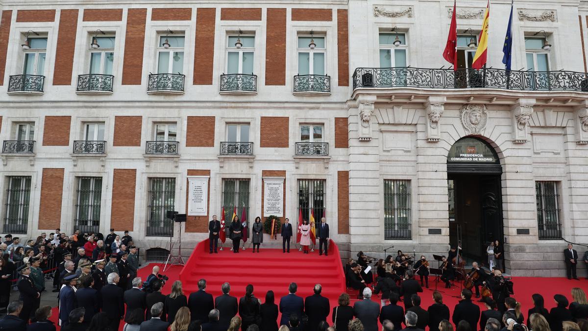 Acto institucional en Sol en recuerdo a la 192 víctimas de los atentados del 11-M