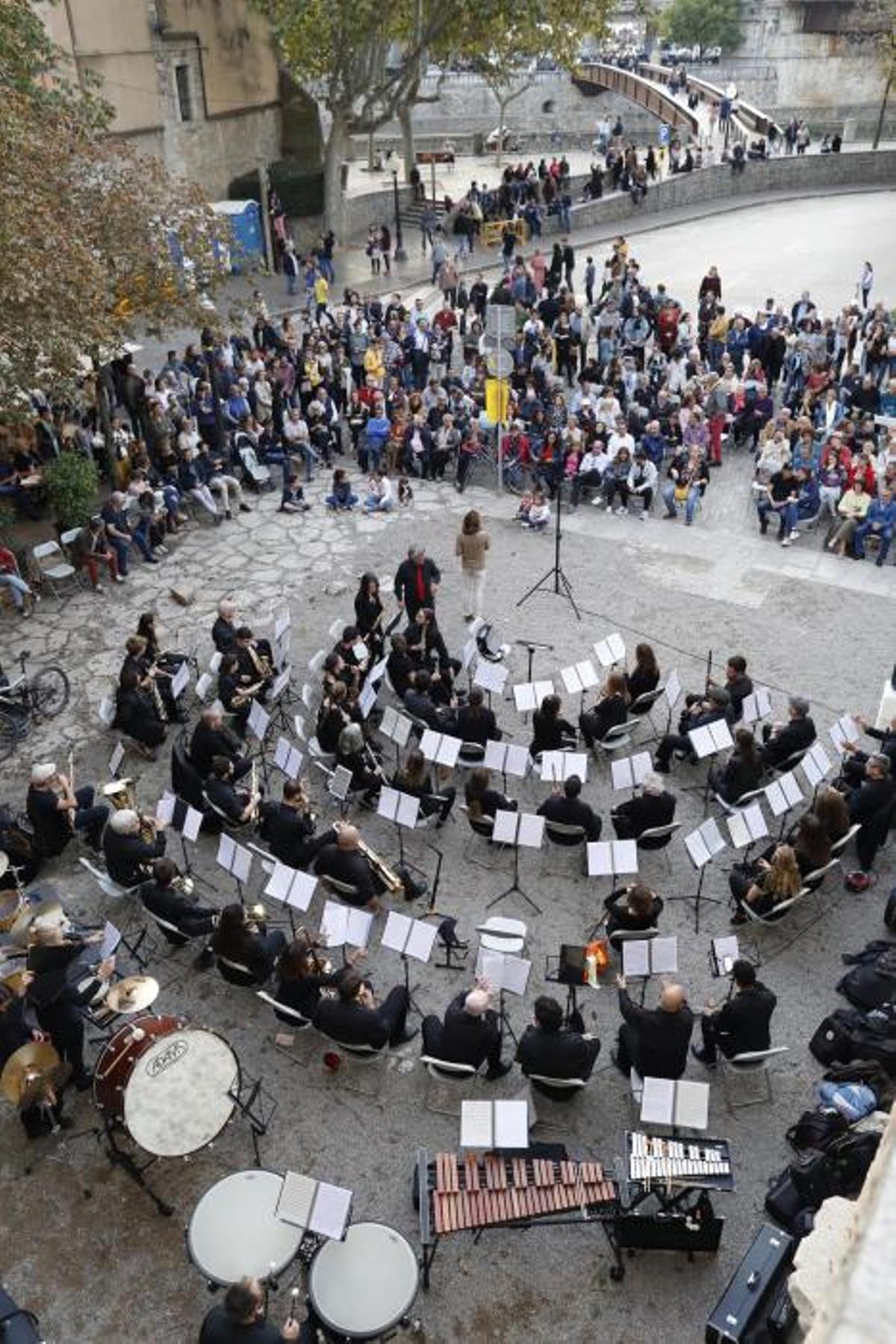 La Girona Banda Band actua a Sant Feliu La Girona Banda Band actua a Sant Feliu