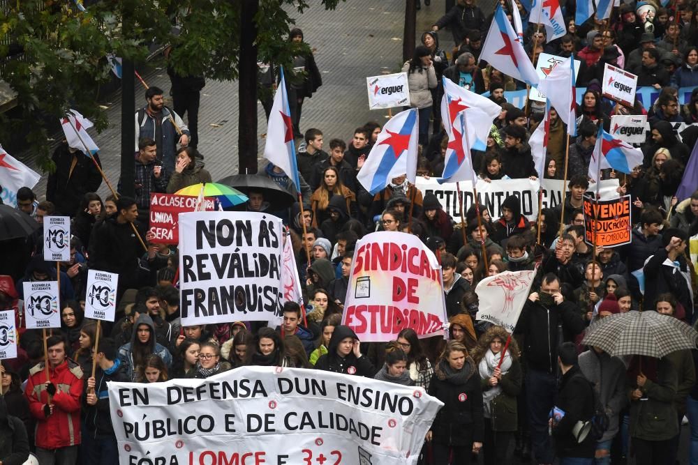 Estudiantes de A Coruña protestan contra la Lomce