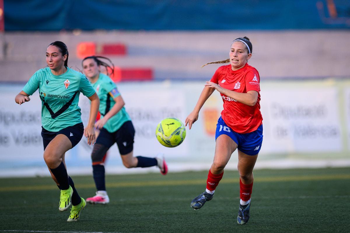Lance de juego durante el UE Alcúdia-CDFB L'Eliana