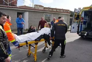 Los usuarios del campo de fútbol de As Lampáns denuncian su "deficiente estado"