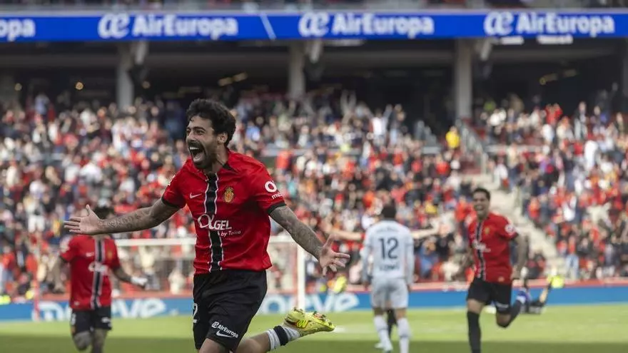 VÍDEO | Samu Costa asciende a capitán general en el Mallorca con Demichelis