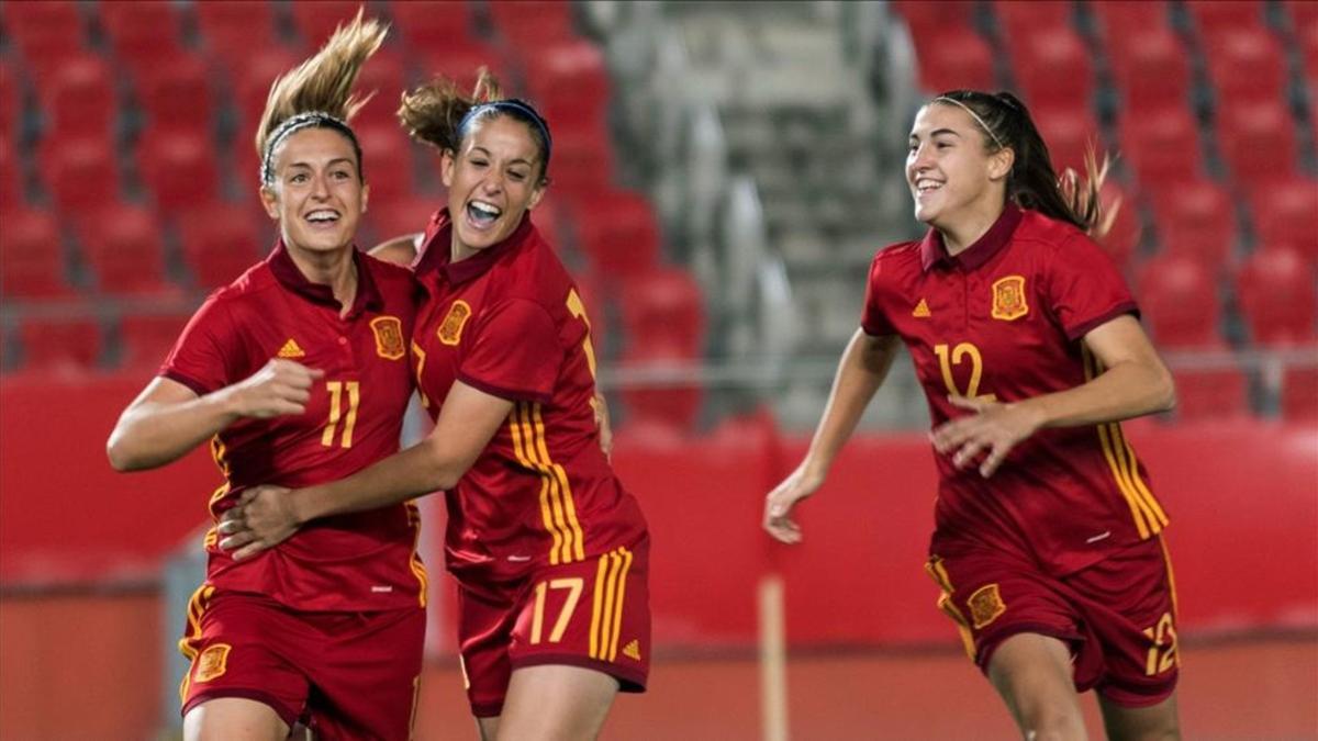 Las jugadoras del Barça se miden a su compañera Martens con la selección española