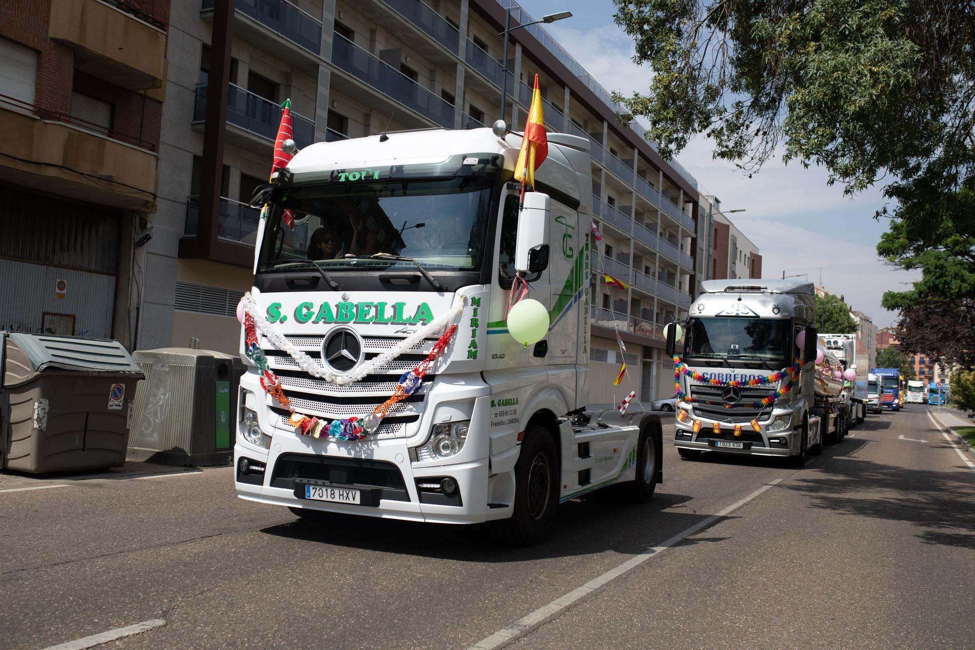 GALERÍA | Pitos en Zamora: los camioneros honran a San Cristóbal