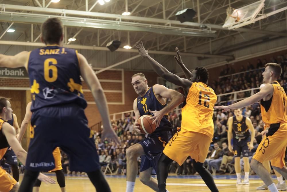 El Liberbank Oviedo pierde 65-72 ante el Lleida