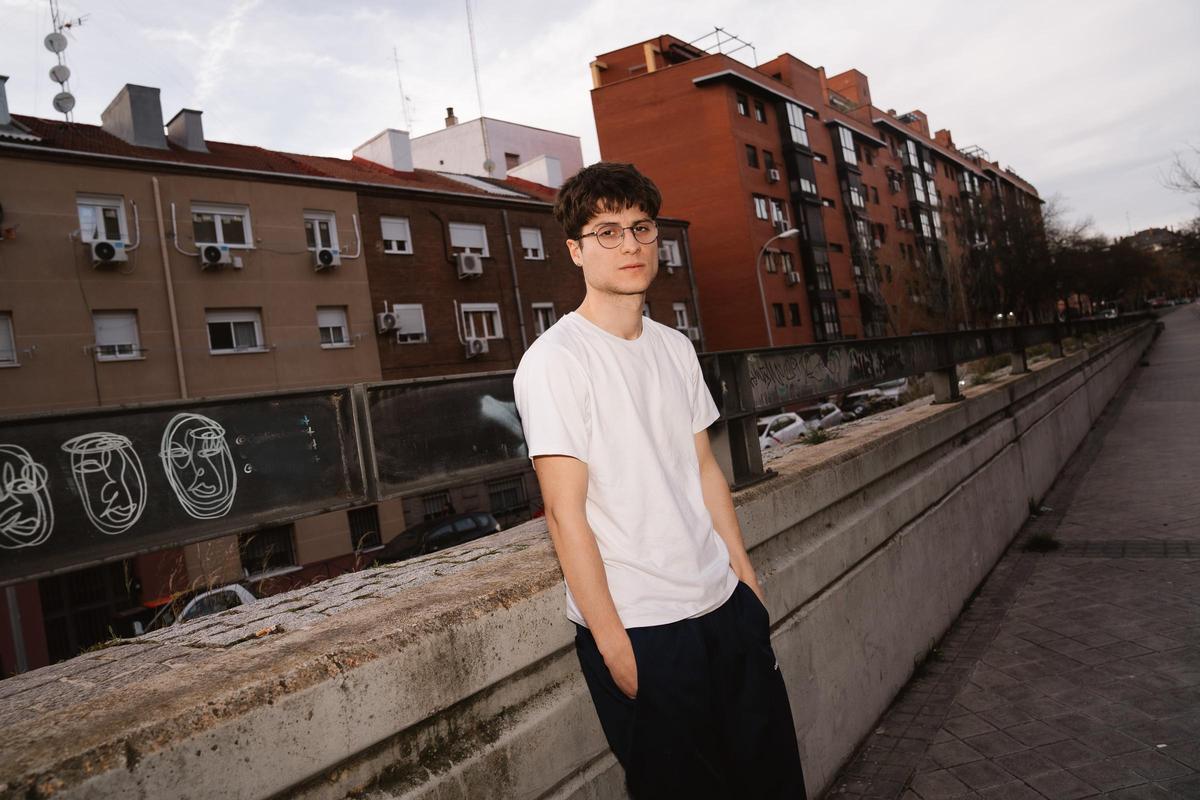 Teo Lucadamo, en el barrio madrileño de Arganzuela.