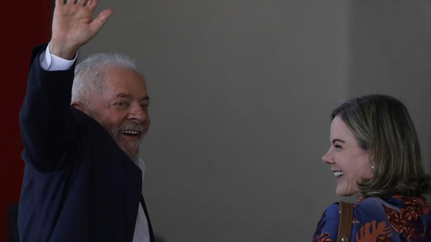 Lula da Silva nombra a los primeros ministros de su Gobierno