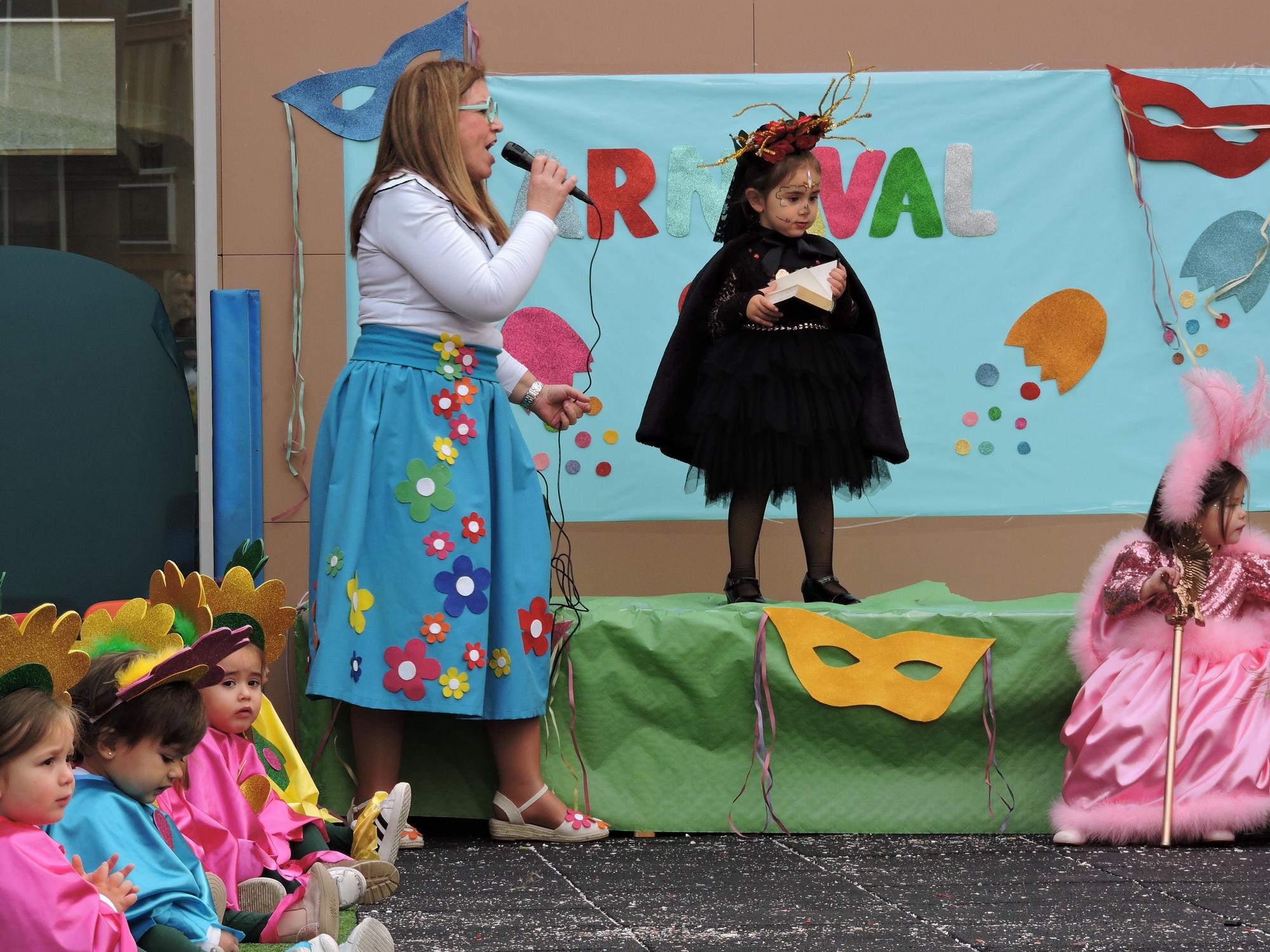 Los  colegios de Águilas celebran el carnaval