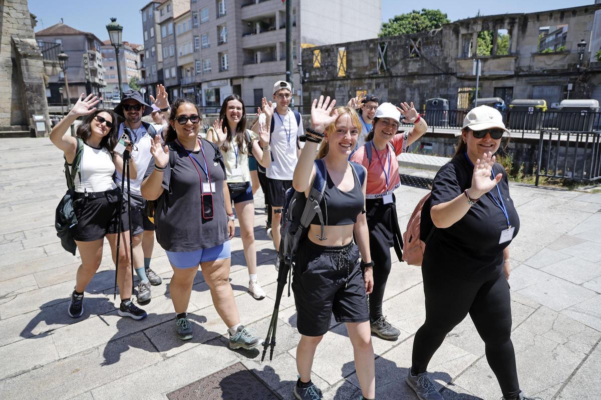 Peregrinos del Camino de Santiago Portugués de la Costa