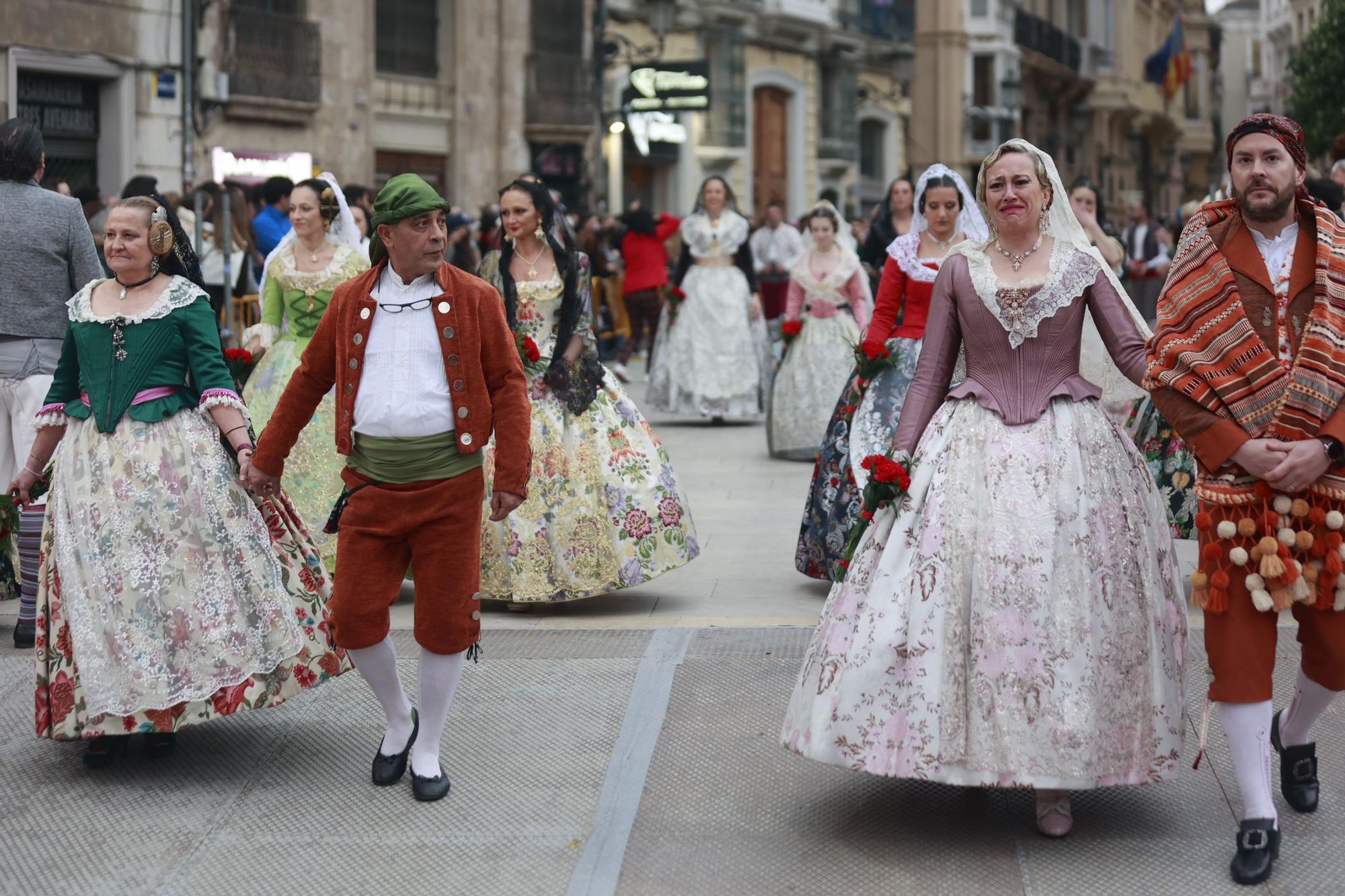 Búscate en el segundo día de ofrenda por la calle Quart (entre las 18:00 a las 19:00 horas)