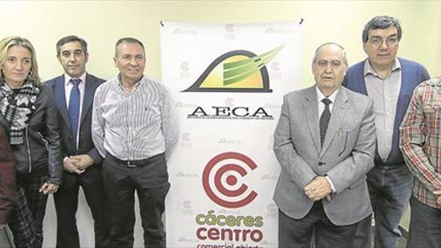 La nueva directiva de Aeca Cáceres quiere potenciar el comercio on line