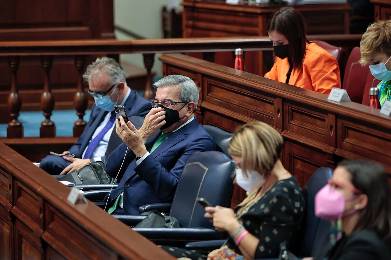 Pleno del Parlamento de Canarias (21/12/2021) y aprobación de los presupuestos autonómicos