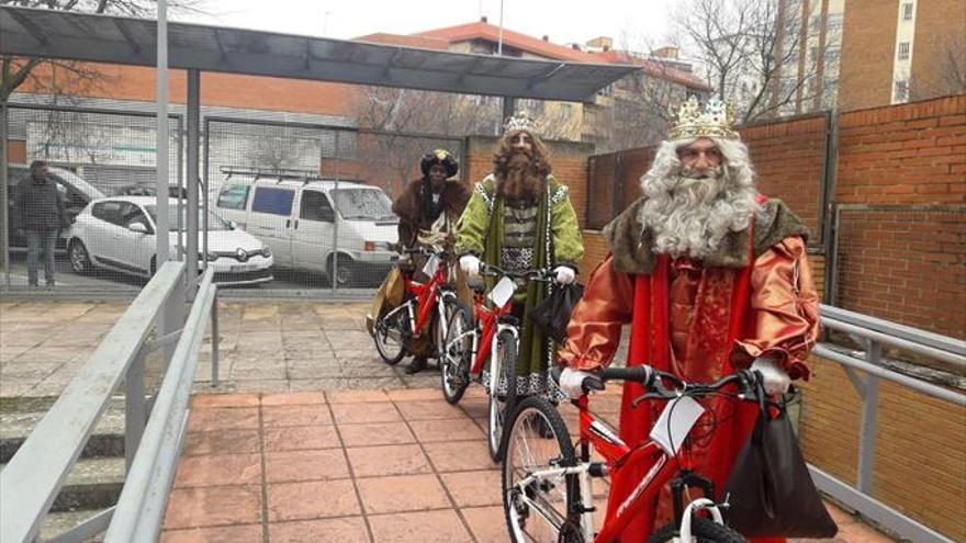 Recepción de los Reyes Magos en Cánovas