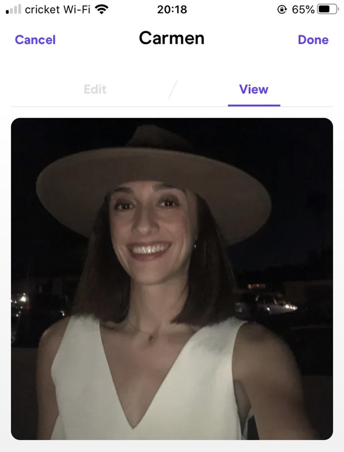 Primer imagen del perfil de Hinge de Carmen Raya