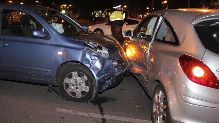 Un accidente colapsa el bulevar Sur de Valencia