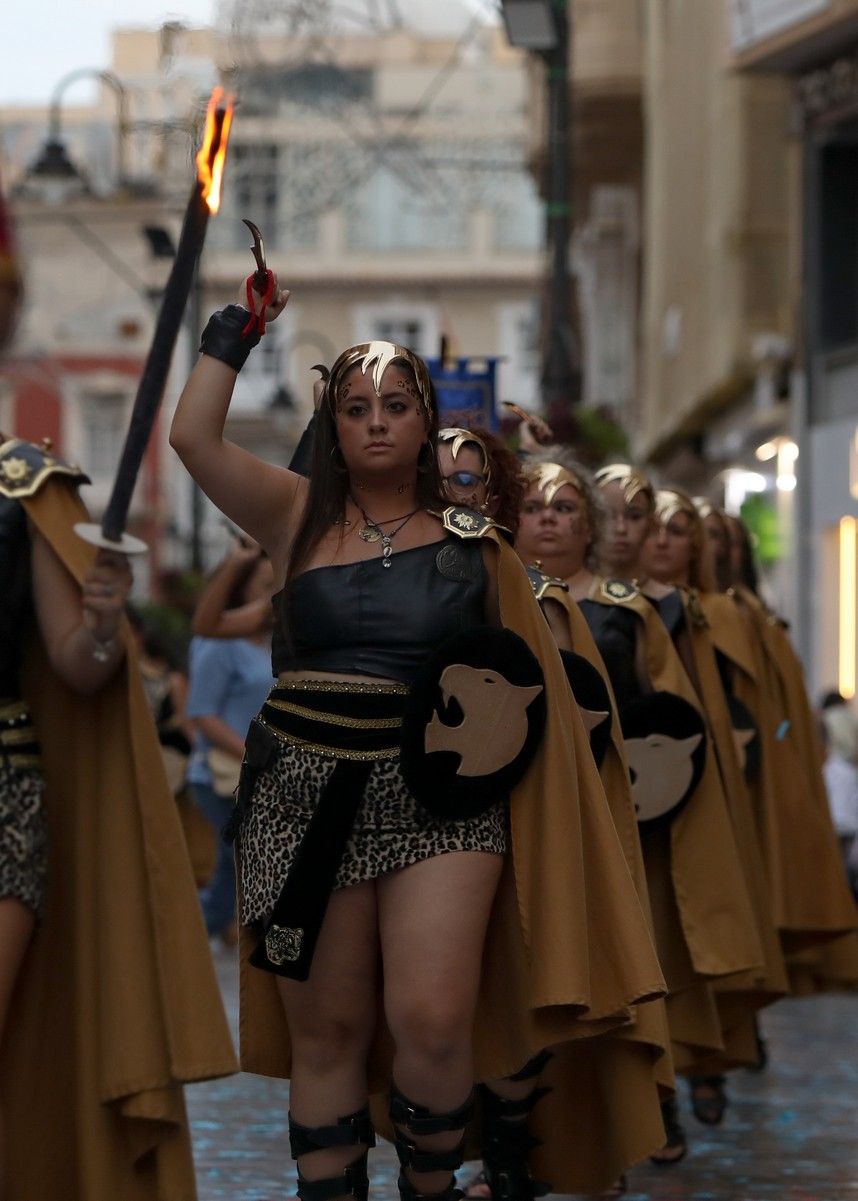 Todas las imágenes del Desfile General de Tropas y Legiones de este sábado en Cartagena