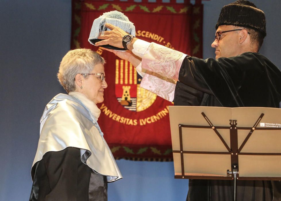 Clausura curso UA y doctora Honoris Causa