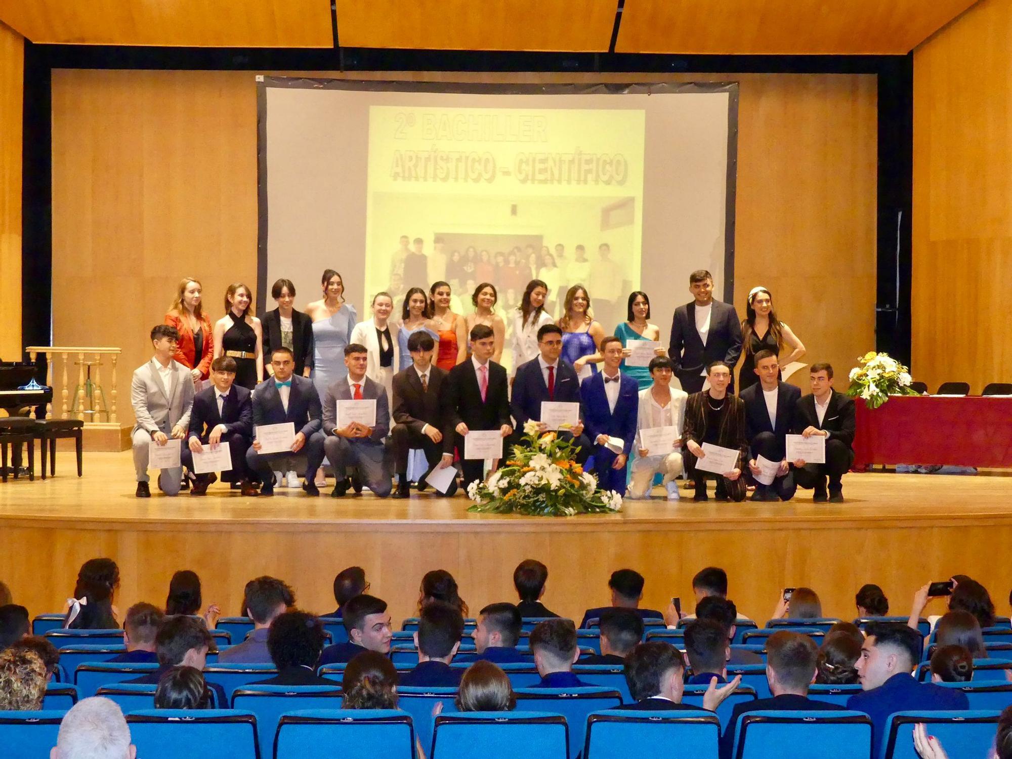 Revive la graduación de 2º de Bachillerato del IES Alto Palancia