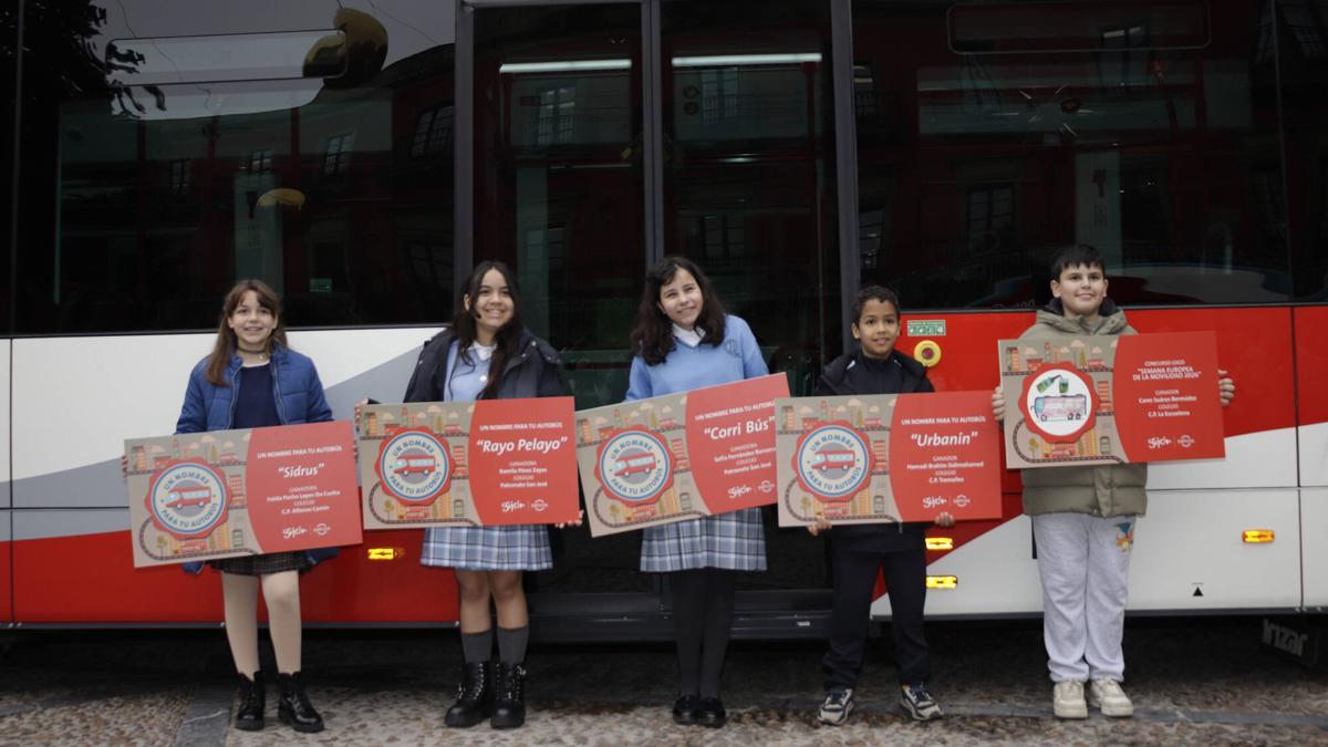 En imágenes: Nuevos autobuses eléctricos de Gijón