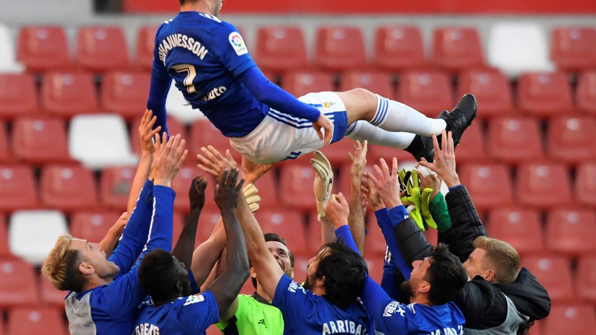 En imágenes: el derbi entre el Sporting y el Real Oviedo