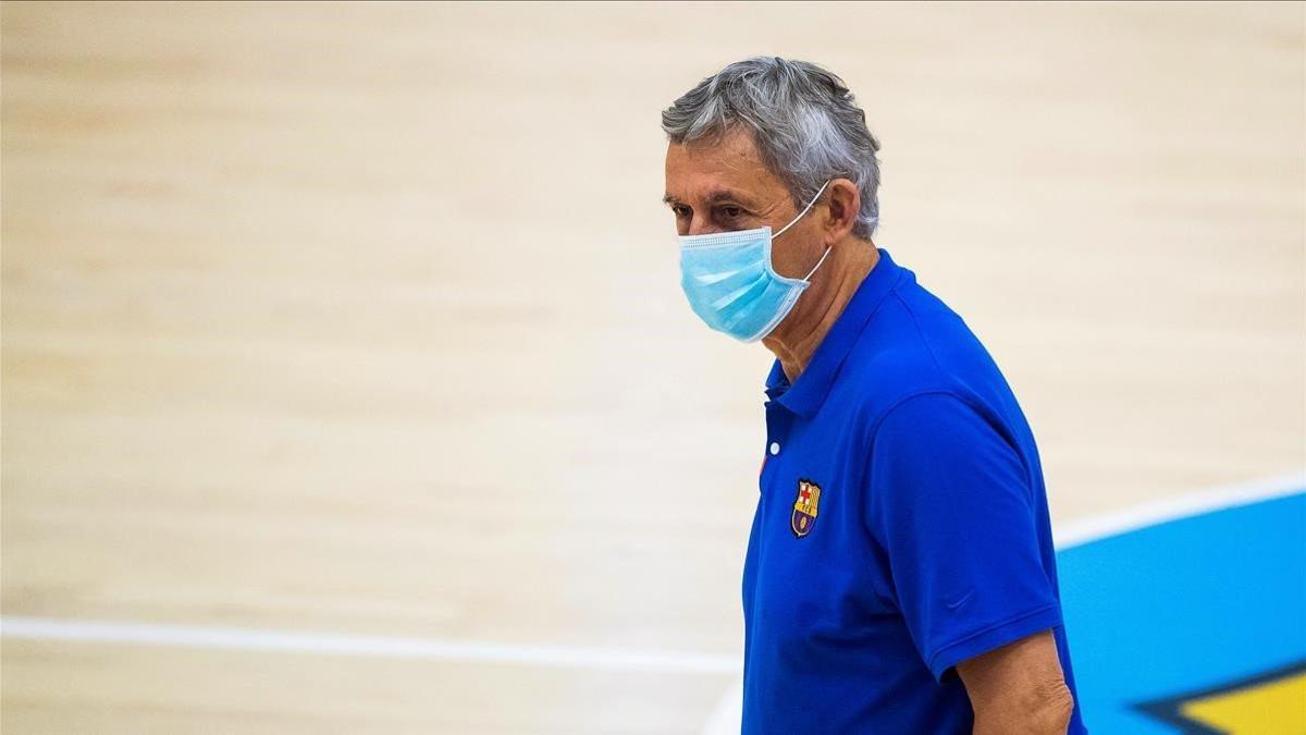 Pesic, con la mascarilla puesta, en un momento del entrenamiento