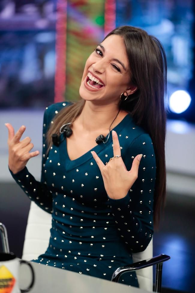 Ana Guerra, de Guess en el plató de 'El Hormiguero'