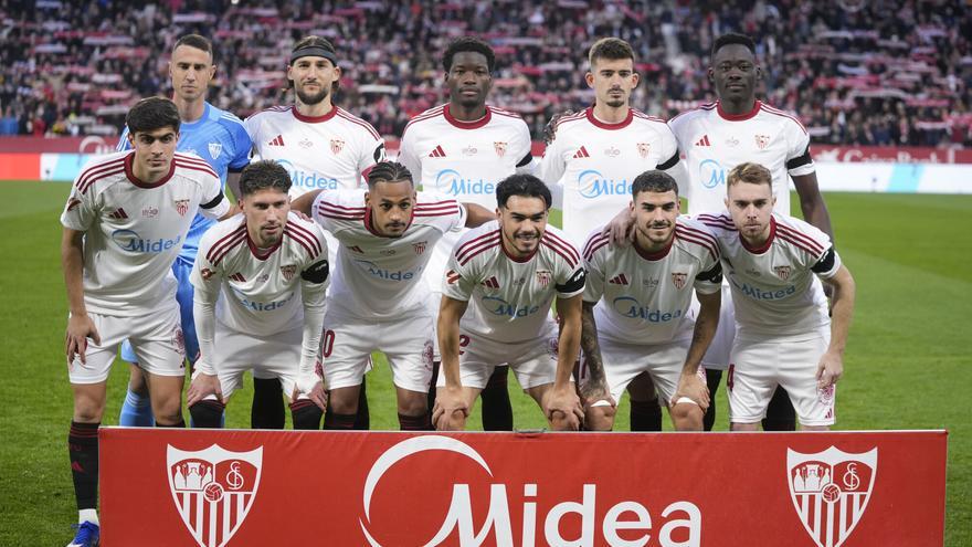 Las notas de los jugadores del Sevilla ante el Athletic Club: Peque y Akor guían el camino