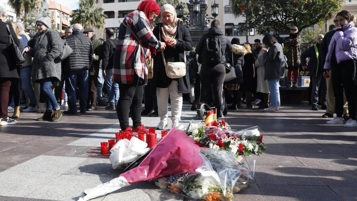 Concentració a Algesires per condemnar l&#039;atemptat
