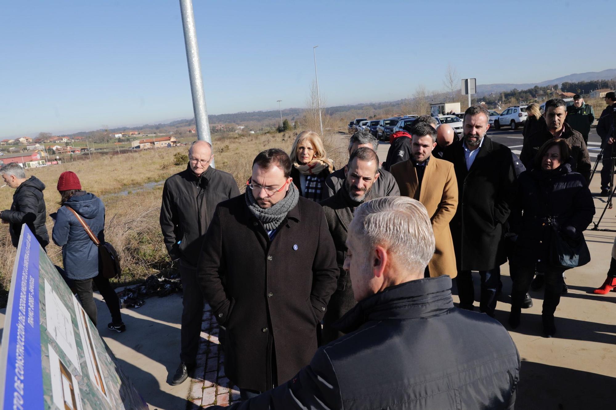 EN IMÁGENES:  Comienza la construcción del desdoblamiento de la carretera AS-17 en Bobes (Siero)