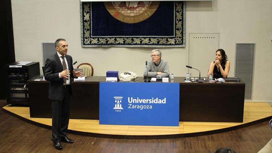 Ramón Torres ofrece una charla en la Universidad