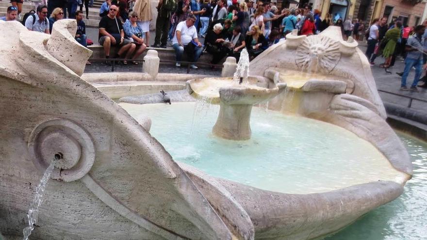 Plaza de España, el espacio que florece en primavera