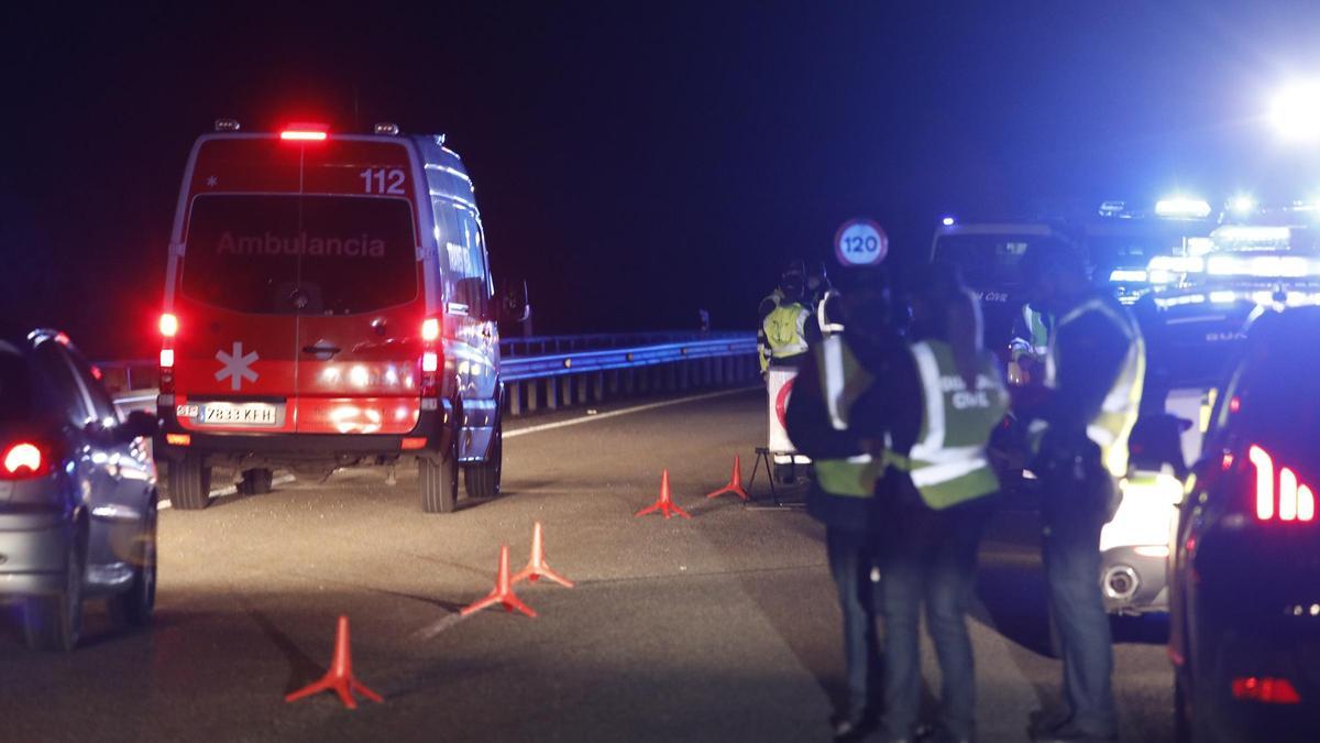 Muere un guardia Civil arrollado por una furgoneta en la Autovía Minera