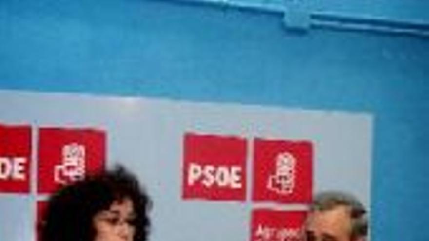 La edil Joaquina López asume el cargo de portavoz del PSOE