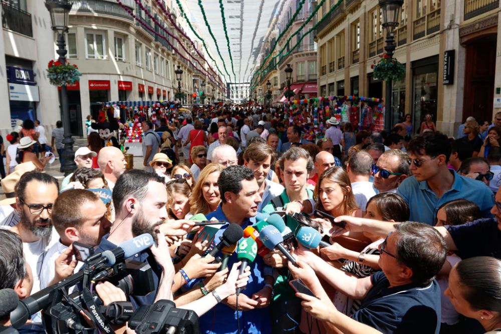 Paseo de Feria de Juanma Moreno por la calle Larios