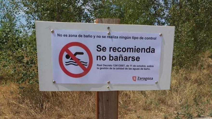 El Ayuntamiento de Zaragoza desaconseja el baño en la Peña del Cuervo
