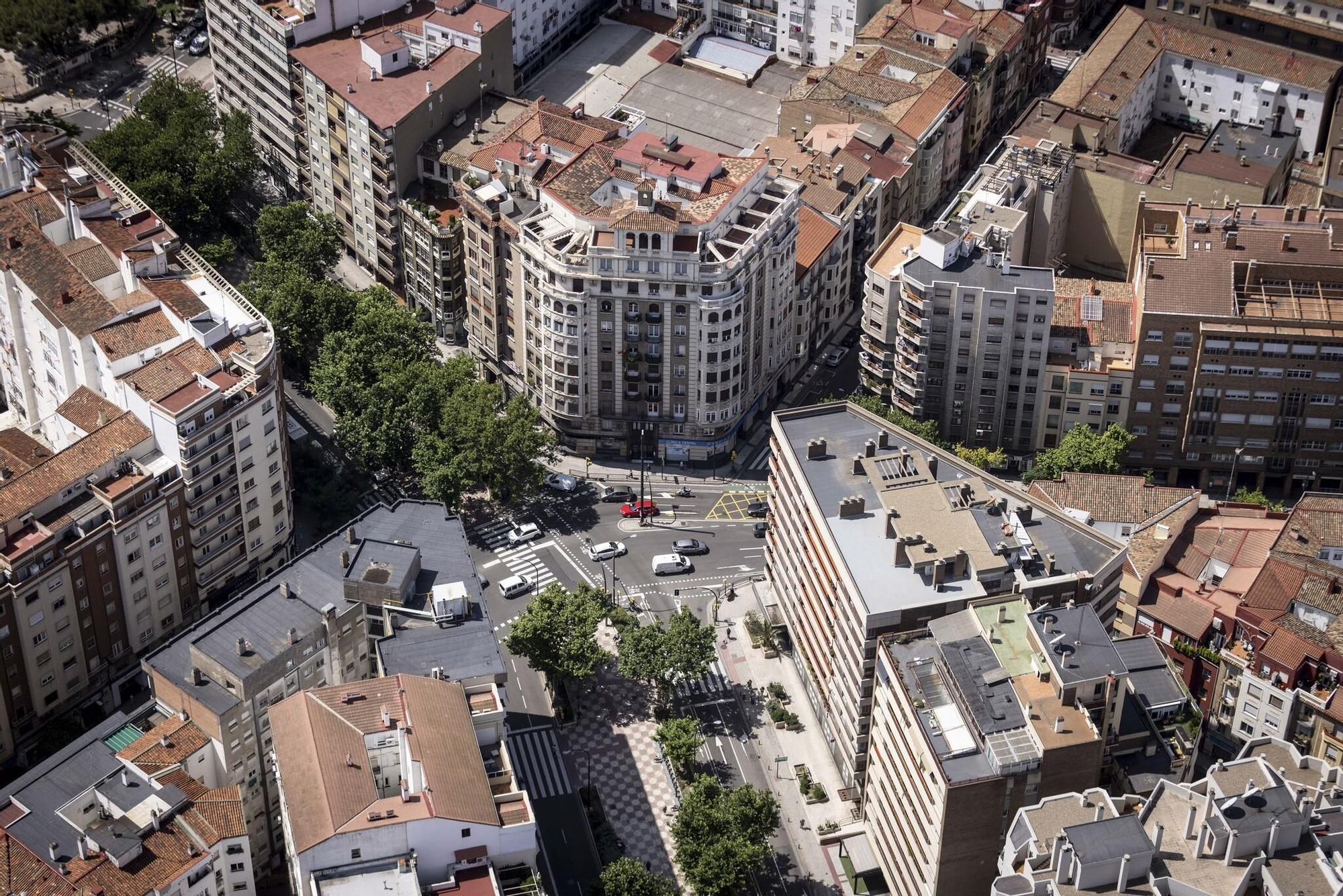 Así se ve Zaragoza desde el helicóptero de la Unidad Aérea de la Policía
