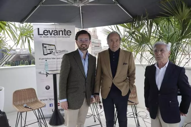 Julián García y José Luis Villaverde cierran el ciclo de tertulias taurinas de Levante-EMV en el hotel Estimar Valencia