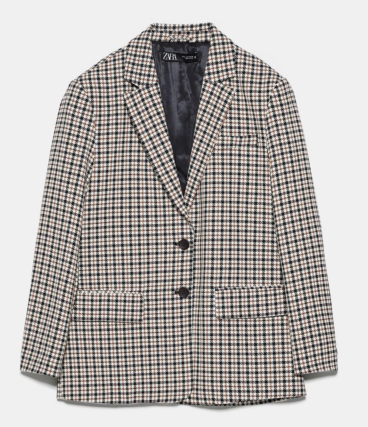 Blazer de Zara, clon de Victoria Beckham.