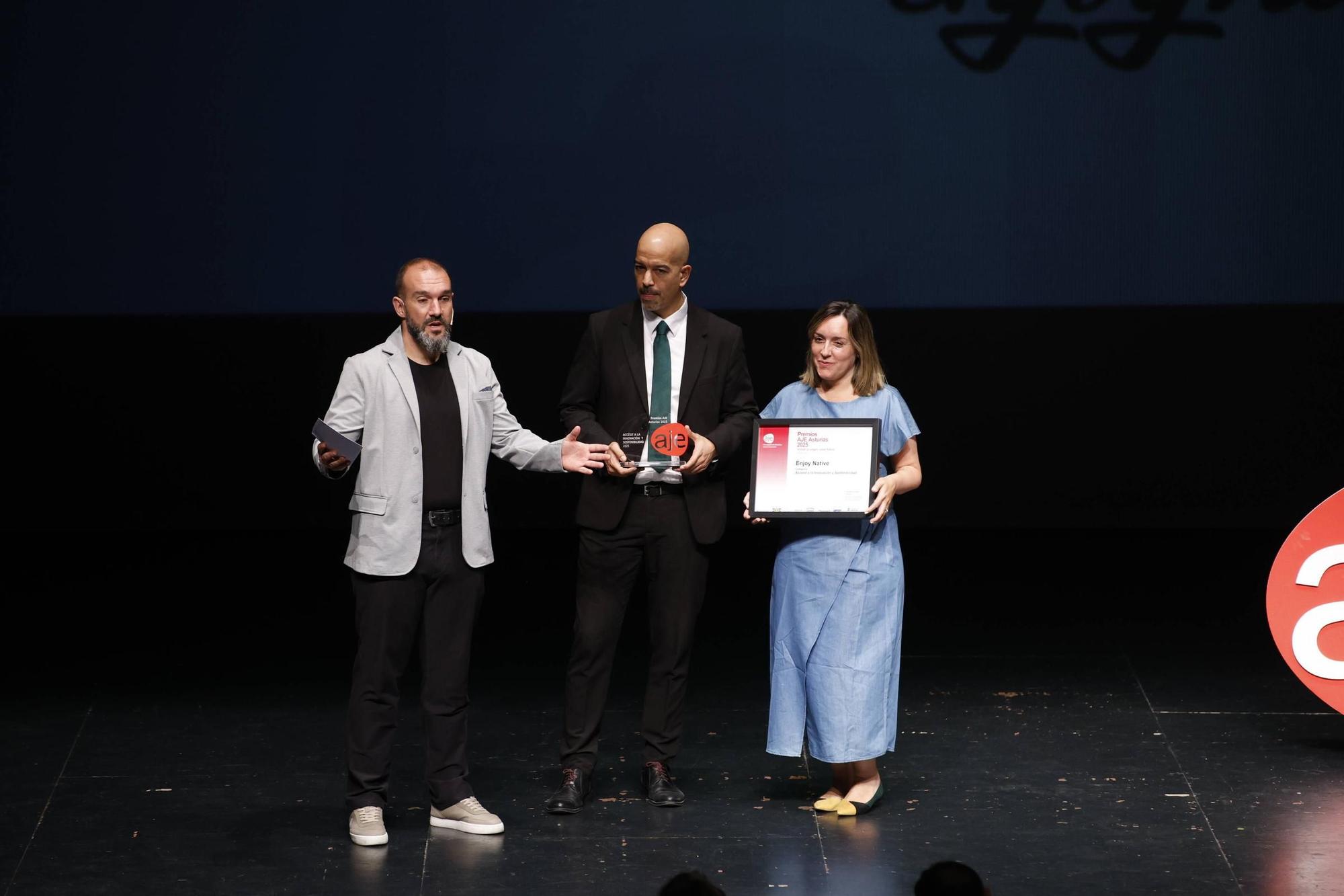 EN IMÁGENES: ASÍ FUE LA GALA DE LOS JÓVENES EMPRESARIOS DE ASTURIAS