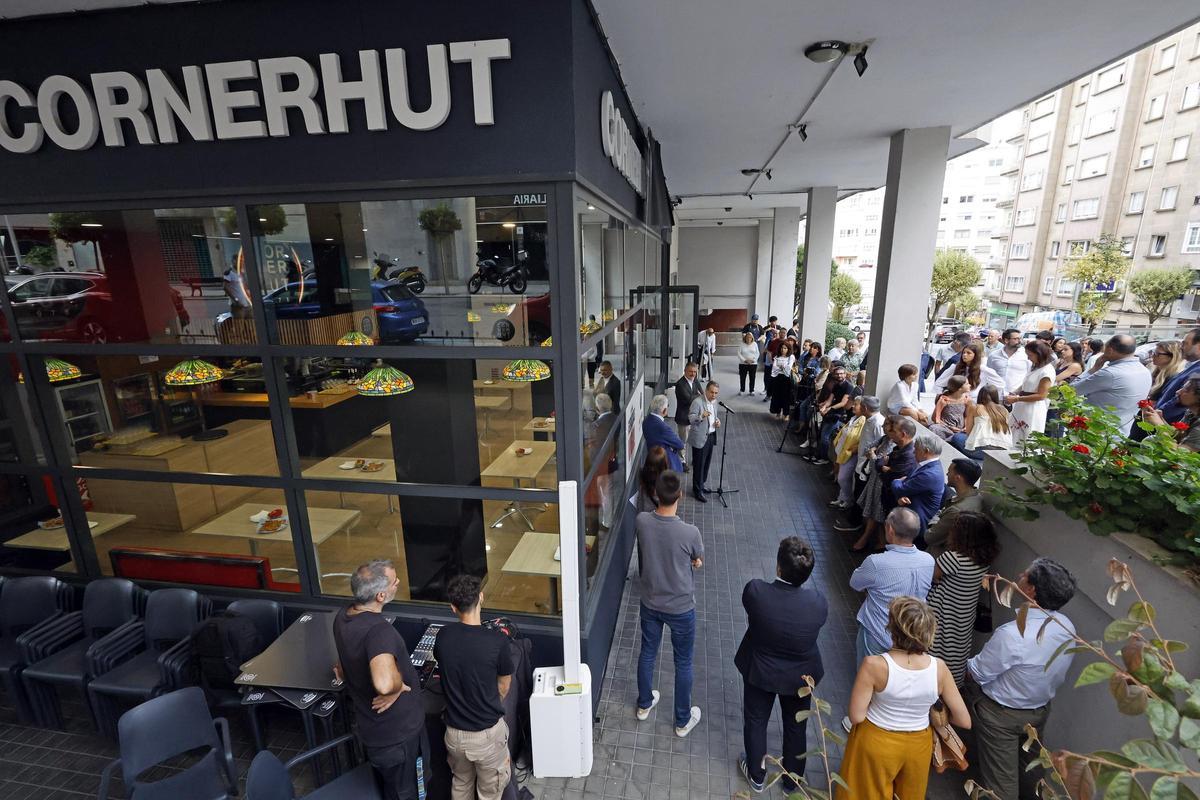 El mítico Corner Hut de Vigo cumple 50 años