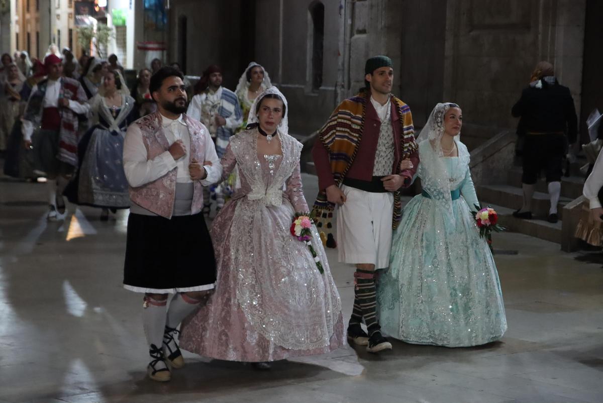 Todas las fotos de la ofrenda del 18 de marzo por la calle San Vicente hasta la 23:30 horas Todas las fotos de la ofrenda del 18 de marzo por la calle San Vicente hasta la 23:30 horas