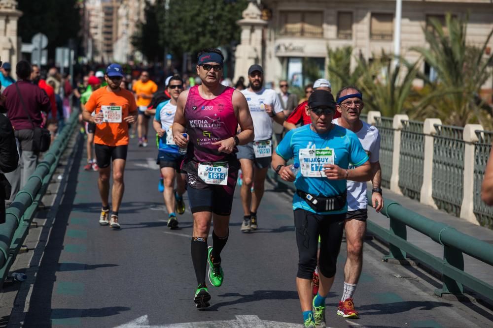 Hassanne Ahouchar gana el 44 maratón de Elche