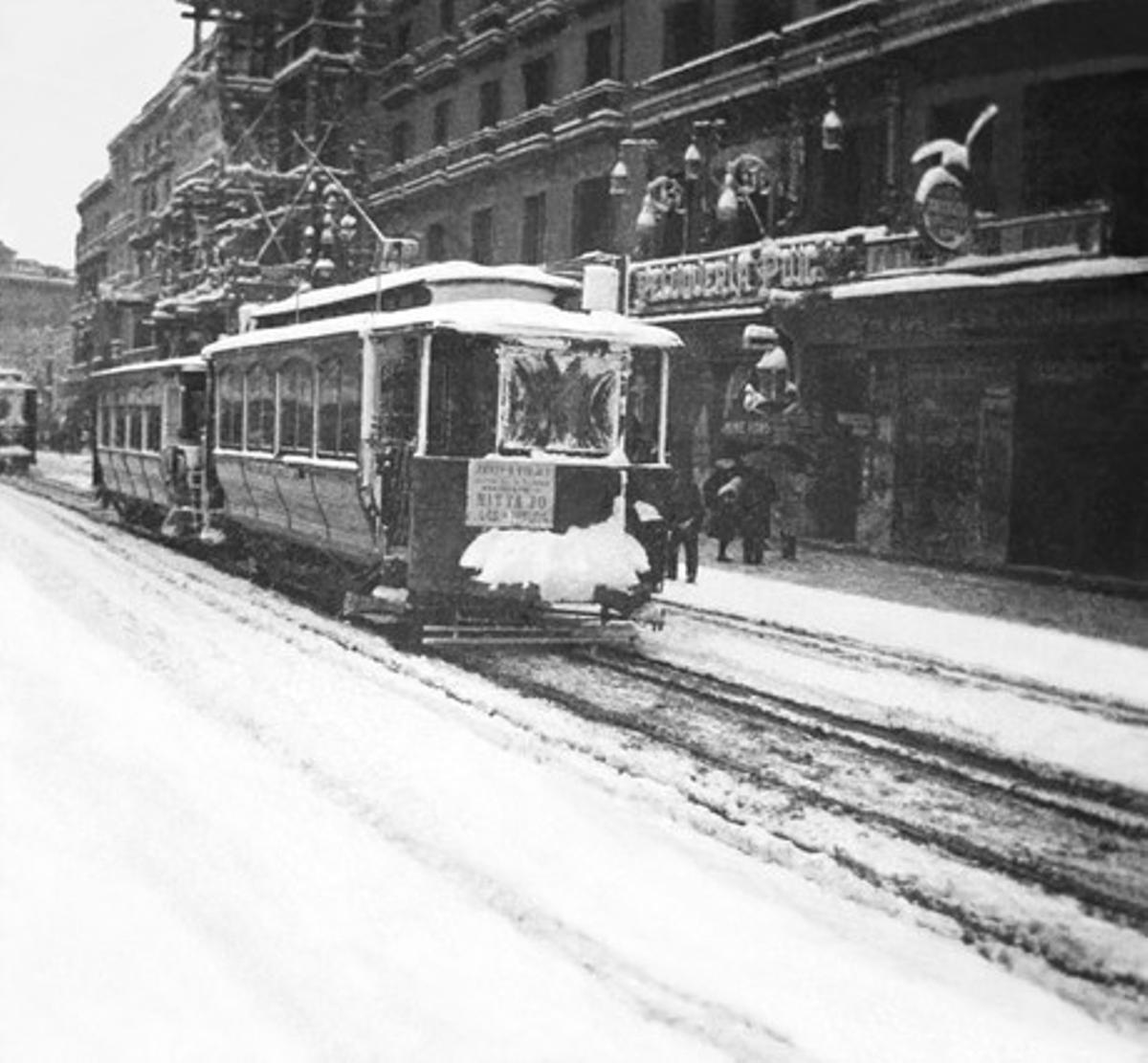 Nieve en el Carrer Pelai.