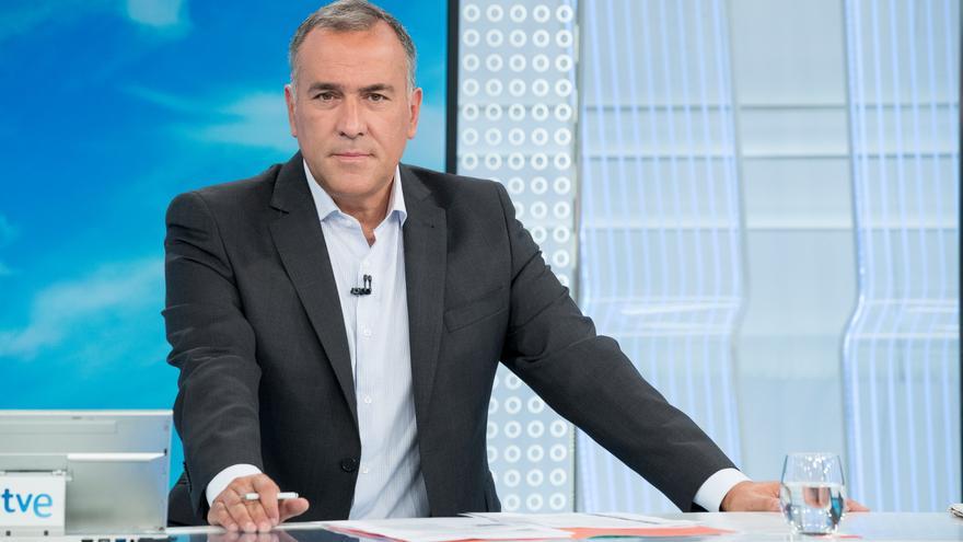 El periodista pontevedrés Xabier Fortes, entre los suplantados para publicitar un falso medicamento